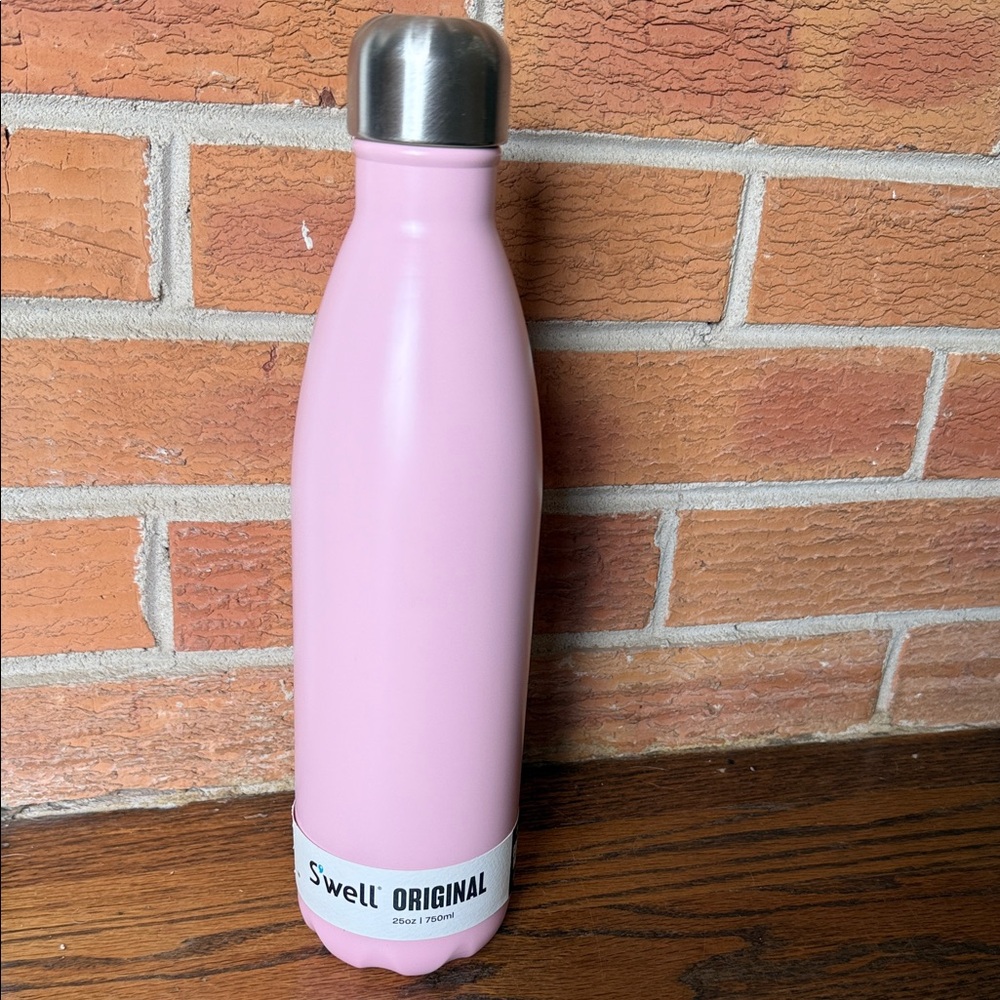 NWT S'well Light Pink Stainless Steel Bottle